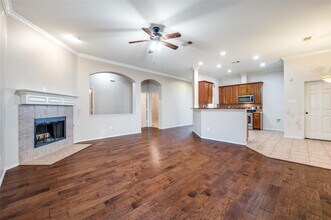 6752 Longhorn Trl in Frisco, TX - Foto de edificio - Building Photo