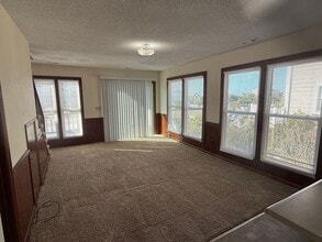 1985 New River Inlet Rd in North Topsail Beach, NC - Building Photo - Building Photo