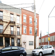 654 Henry St in Brooklyn, NY - Building Photo - Building Photo