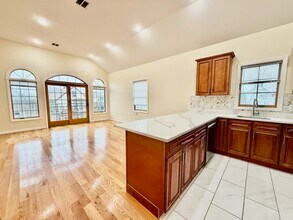 91 W 20th St in Bayonne, NJ - Building Photo - Building Photo