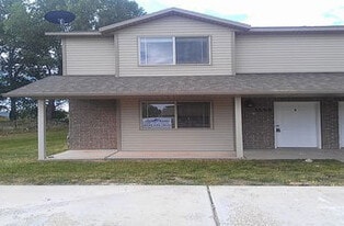 2269 W 700 S in Vernal, UT - Building Photo
