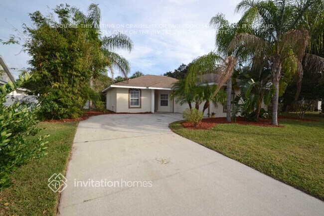 6010 68th Dr E in Palmetto, FL - Building Photo - Building Photo