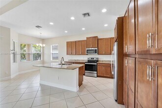 15917 Rain Lilly Way in Westlake, FL - Building Photo - Building Photo