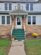 215 Maple St, Unit Apt A - 215 Maple Street in Eau Claire, WI - Building Photo - Building Photo