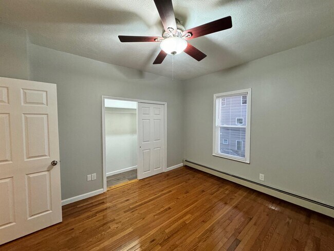 10 Pearl Street Pl, Unit 3 in Somerville, MA - Building Photo - Building Photo