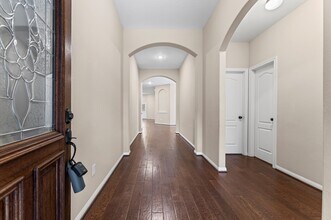 38 Tallgrass Way in Spring, TX - Building Photo - Building Photo