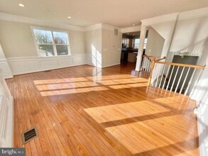 8090 Whispering Wind Ln in Manassas, VA - Building Photo - Building Photo