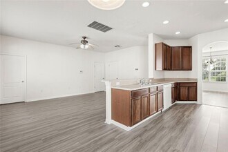 3817 Blue Dasher Dr in Kissimmee, FL - Building Photo - Building Photo