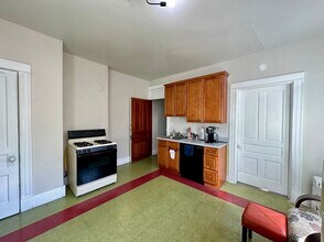 2369 Victor St in Cincinnati, OH - Building Photo - Building Photo