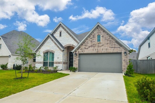18912 Toscana Ln in Roman Forest, TX - Building Photo - Building Photo