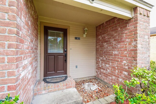 11823 Zarroll Dr in Houston, TX - Building Photo - Building Photo