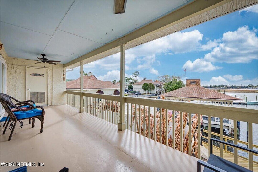 14750 Beach Blvd in Jacksonville, FL - Building Photo