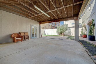 2622 Westgate Dr in Houston, TX - Building Photo - Building Photo