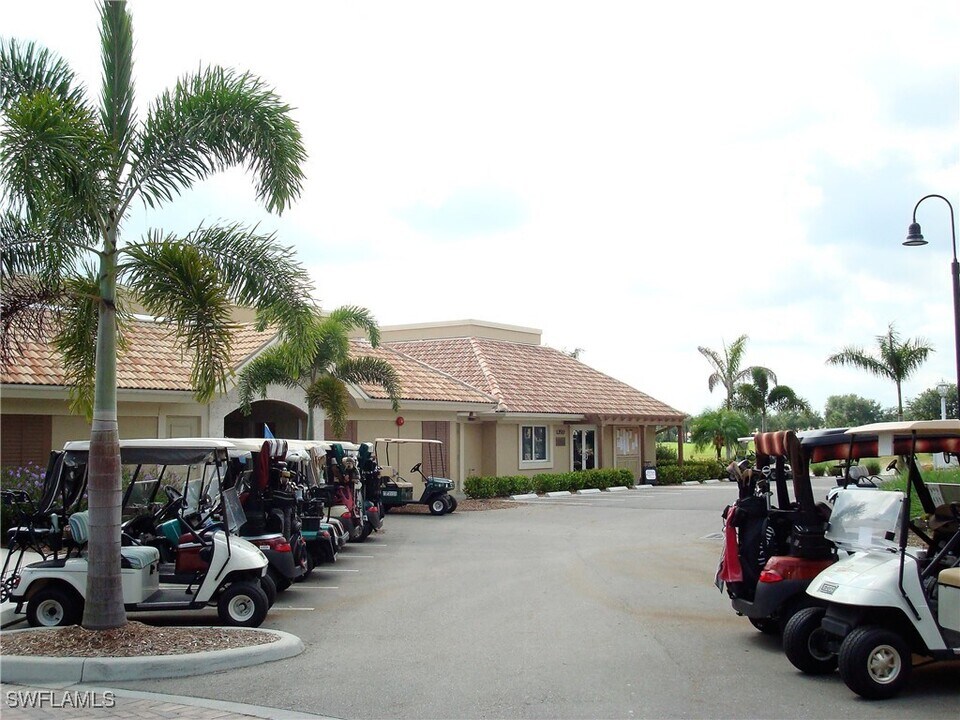 13200 Sherburne Cir in Bonita Springs, FL - Building Photo