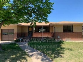 2105 11th St in Greeley, CO - Building Photo