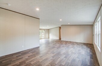 14342 Forest Cir in Montgomery, TX - Building Photo - Building Photo