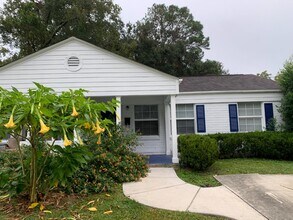4630 Oakwood Ave in North Charleston, SC - Building Photo - Building Photo