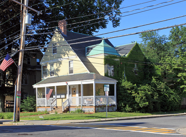 Middlesex nonprofit Housing