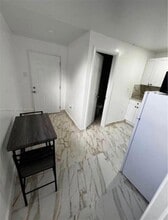 4721 Peters Rd in Plantation, FL - Building Photo - Building Photo