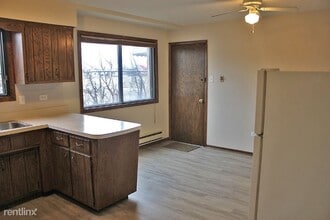 6216 W 65th St in Chicago, IL - Foto de edificio - Building Photo