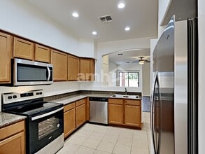 298 E Calle Puente Lindo in Sahuarita, AZ - Building Photo - Building Photo
