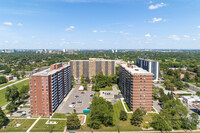 Bay Mills Place in Toronto, ON - Building Photo - Building Photo