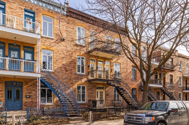 5053-5059 Garnier St in Montréal, QC - Building Photo - Primary Photo