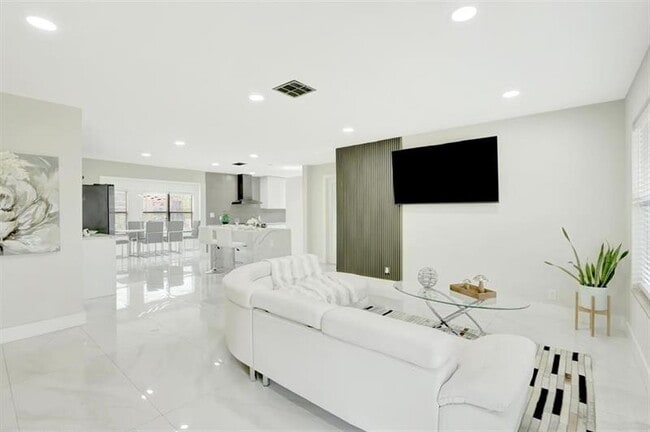 property at 400 NW 20th St