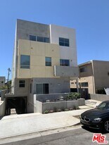1721 Granville Ave in Los Angeles, CA - Building Photo
