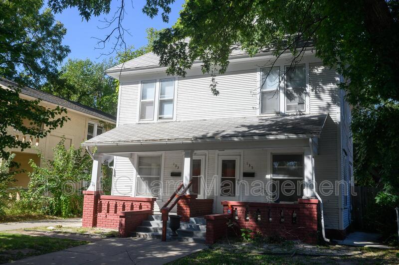 133 N Estelle St in Wichita, KS - Foto de edificio