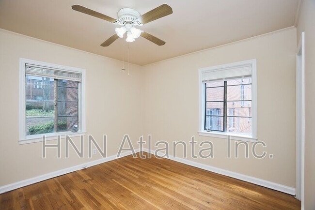 property at 1337 Briarwood Dr NE