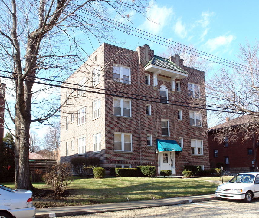 DELAFIELD APARTMENTS in Pittsburgh, PA - Building Photo