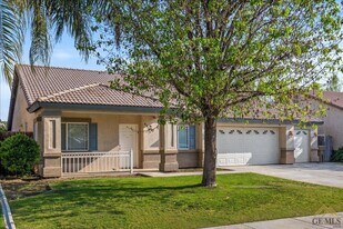 10408 Starlight Peak Dr in Bakersfield, CA - Building Photo
