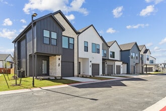 Vireo Wesley Chapel in Wesley Chapel, FL - Foto de edificio - Building Photo