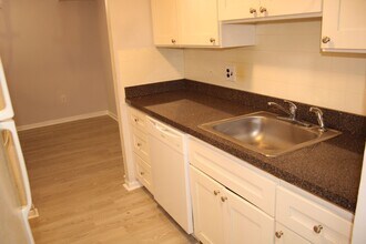 Ridley Creek Views Apartments in Chester, PA - Foto de edificio - Building Photo