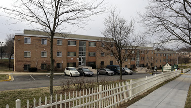 Benning Park Apartments in Washington, DC - Building Photo - Building Photo