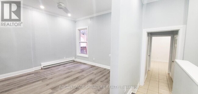 77 Victoria Ave N in Hamilton, ON - Building Photo - Building Photo