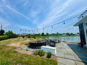 179 Prospect Ave in Guilford, CT - Building Photo - Building Photo