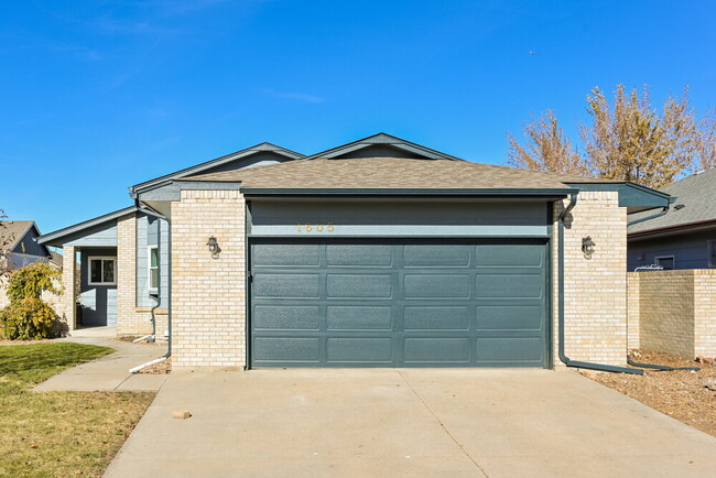 property at 1605 August Ln