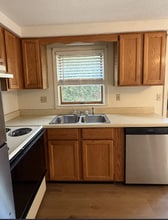 838 State St, Unit 7 in Bangor, ME - Building Photo - Building Photo