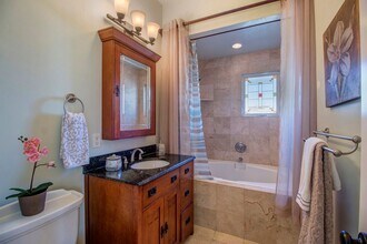 2375 Montclair St in San Diego, CA - Building Photo - Building Photo
