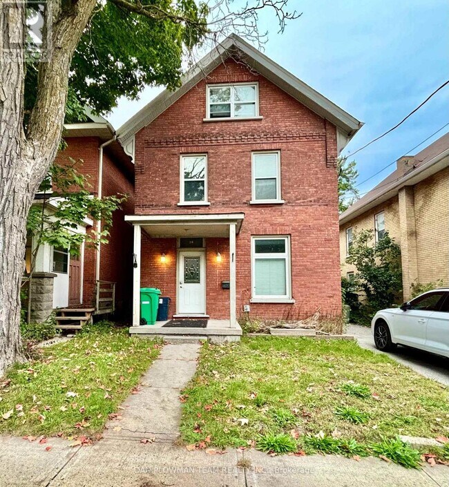 16 Inverlea St in Peterborough, ON - Building Photo - Building Photo