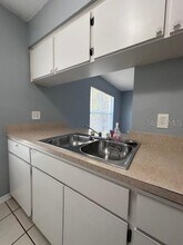 8425 Camden St in Tampa, FL - Building Photo - Building Photo
