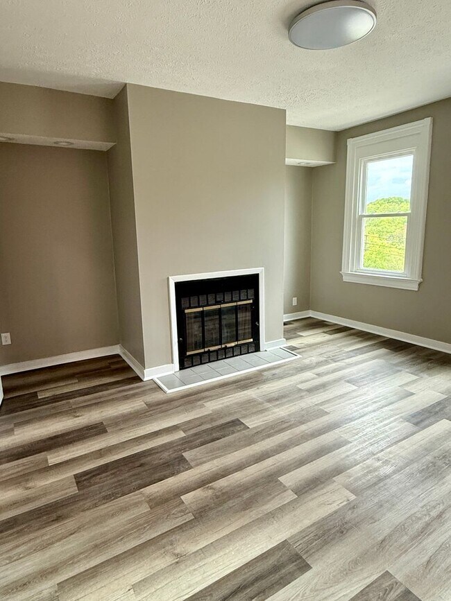 595 Martin Luther King Dr E in Cincinnati, OH - Building Photo - Building Photo