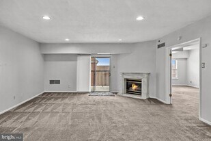 6070 Main St in Voorhees Township, NJ - Building Photo