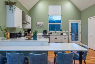 962 Riceville Rd in Asheville, NC - Building Photo - Building Photo