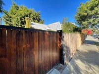 525 S Coronado St in Los Angeles, CA - Building Photo - Building Photo