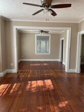 5421 S 20th St in Omaha, NE - Building Photo - Building Photo