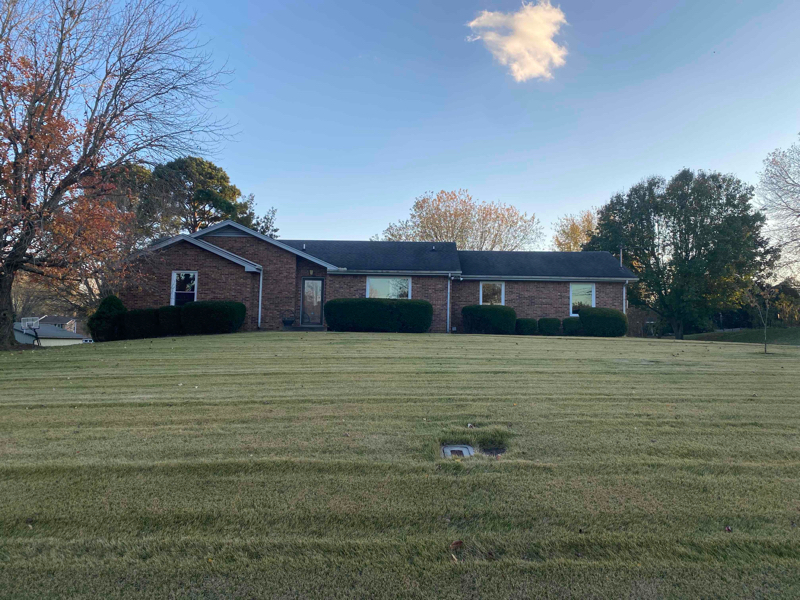 3056 Williamsburg Rd in Clarksville, TN - Building Photo