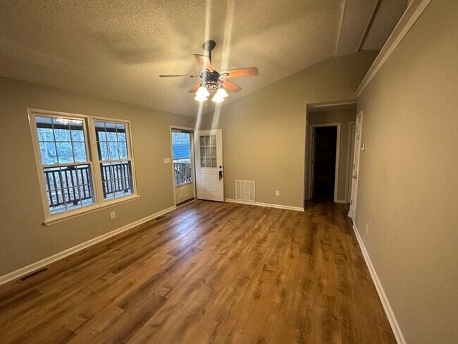 161 Mill Creek Dr in Youngsville, NC - Building Photo - Building Photo
